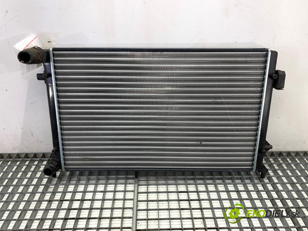 AUDI A3 8P liftback 2004 75 kW 1.6 1595 Chladič vody  (Chladič vody)