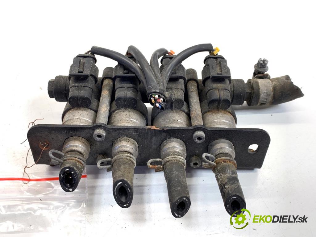 AUDI A3 8P liftback 2004 75 kW 1.6 1595 vstrekovač LPG 67R-018502