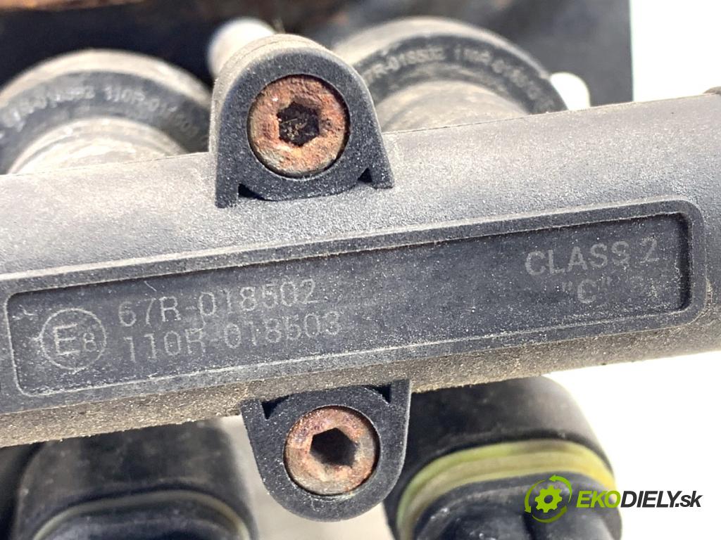 AUDI A3 8P liftback 2004 75 kW 1.6 1595 vstrekovač LPG 67R-018502