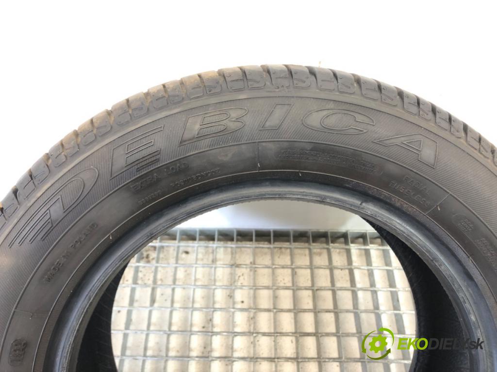 --- ---      PNEUMATIKA: 2X 175/65 14" DĘBICA