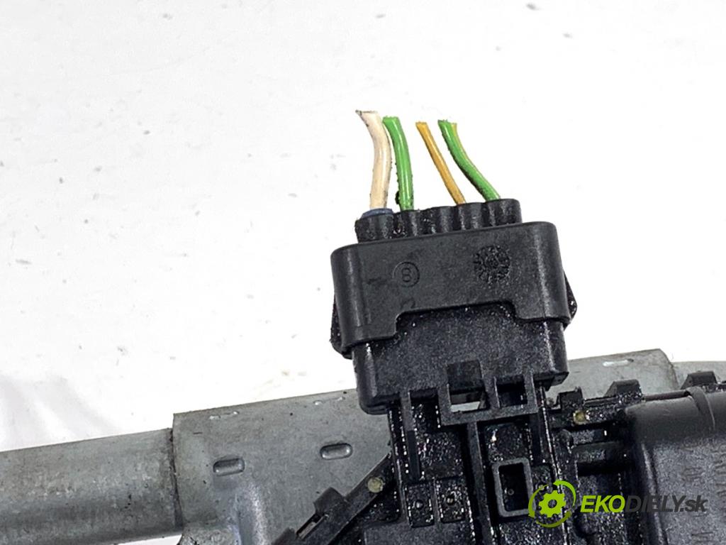 CITROEN C5 II liftback 2004 100 kW 2.0 HDi (RCRHRH) 1997 mechanismus stěračů přední část 0390241700 (Motorek stěračů přední)