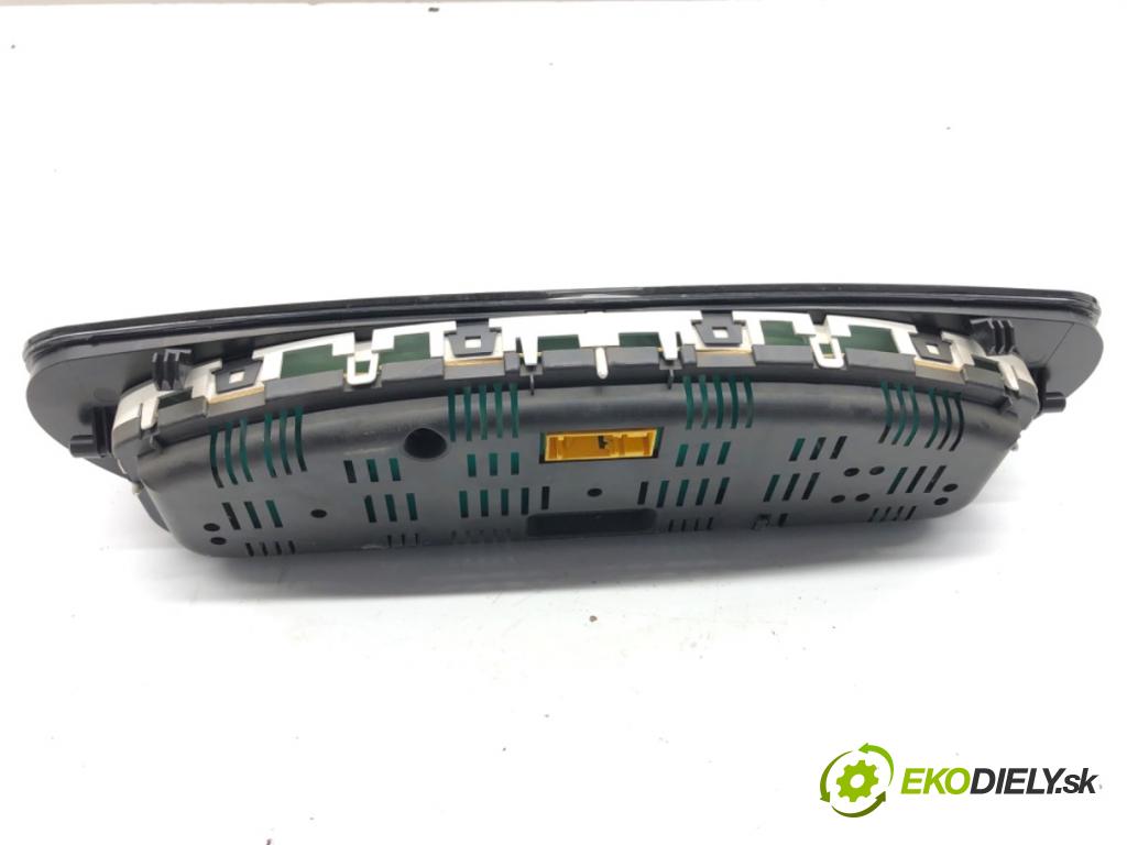 CITROEN C5 II liftback 2004 100 kW 2.0 HDi (RCRHRH) 1997 Prístrojovka 9655608780 (Prístrojová doska)