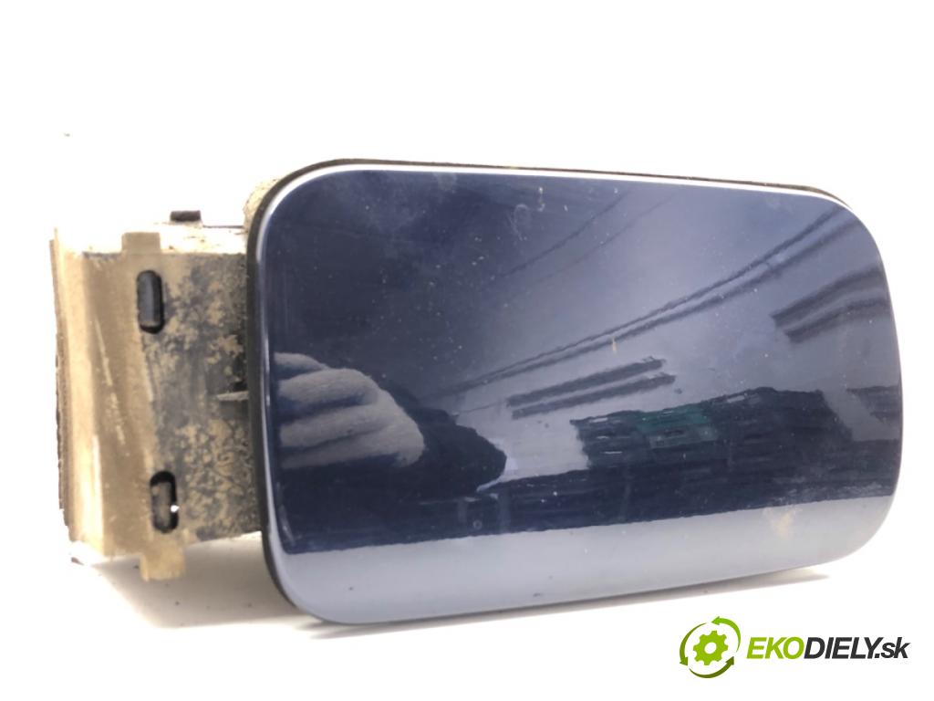 CITROEN C5 II liftback 2004 100 kW 2.0 HDi (RCRHRH) 1997 dvířka nádrže paliva  (Klika dveří ostatní)