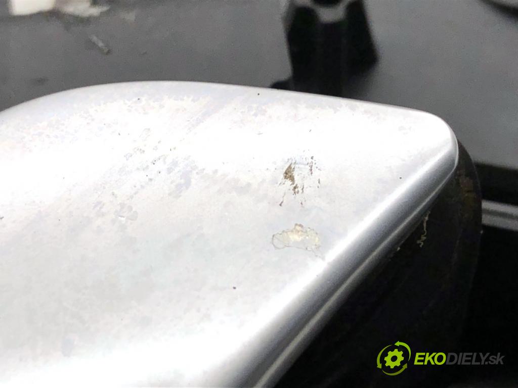 CITROEN C5 II liftback 2004 100 kW 2.0 HDi (RCRHRH) 1997 Kľučka vnútorná ľavy predný 9649218477