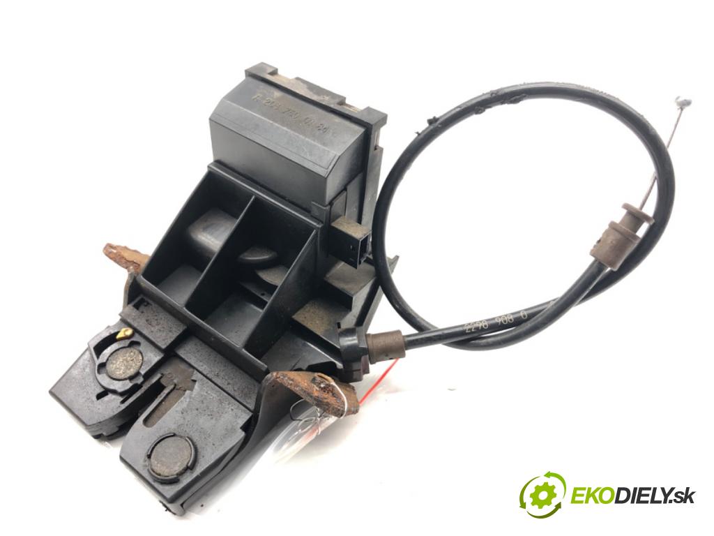 MERCEDES-BENZ W203 sedan 2001 85 kW C 200 CDI (203.004) 2148 zámok dveří zadní část A2037500184