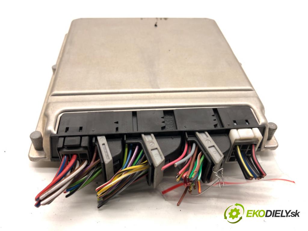 MERCEDES-BENZ W203 sedan 2001 85 kW C 200 CDI (203.004) 2148 řídící jednotka motora 0001535379 (Řídicí jednotka)