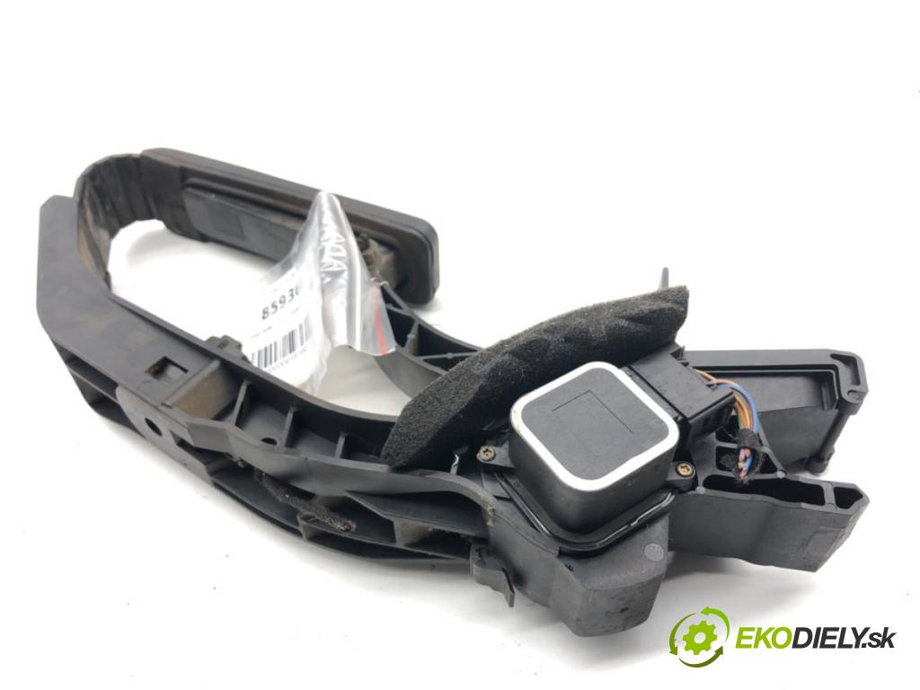 MERCEDES-BENZ W203 sedan 2001 85 kW C 200 CDI (203.004) 2148 potenciometr plynového pedálu 2113010001 (Potenciometr plynového pedálu)