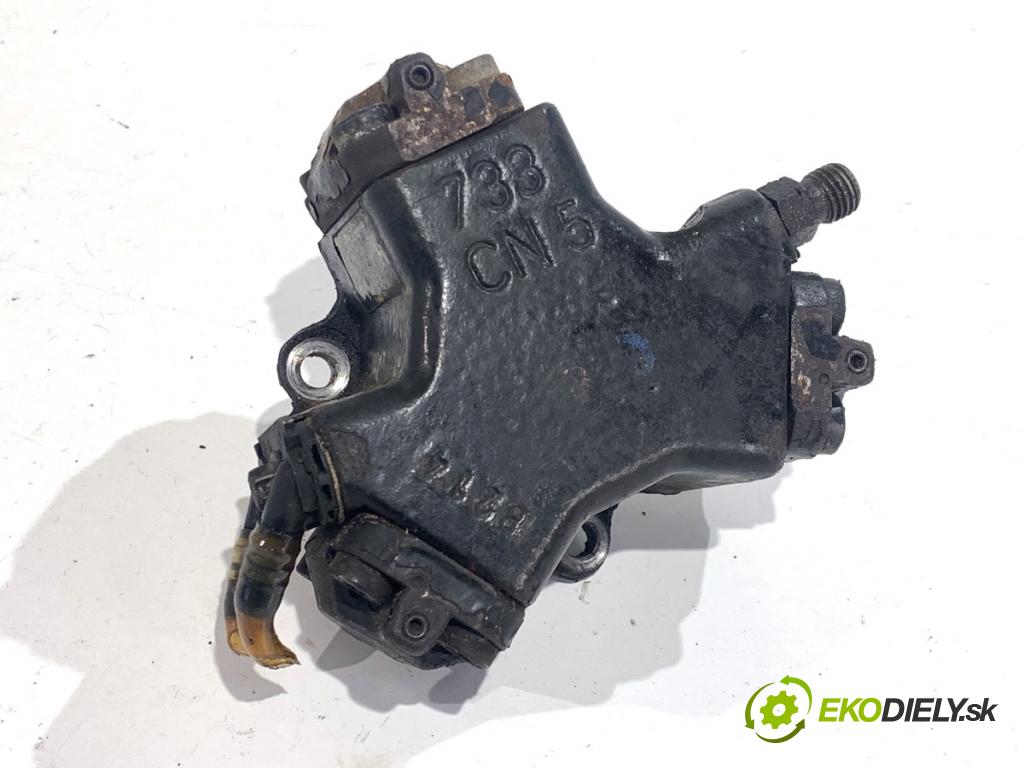 MERCEDES-BENZ W203 sedan 2001 85 kW C 200 CDI (203.004) 2148 Pumpa vstrekovacia A6110700501 (Vstrekovacie čerpadlo)