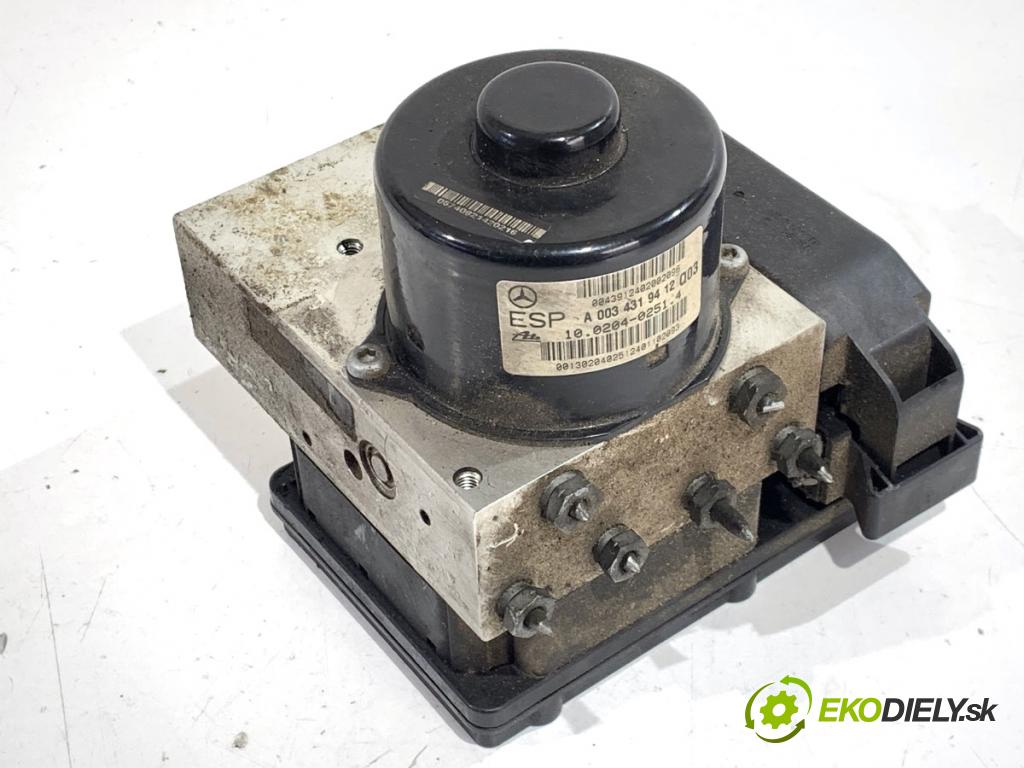 MERCEDES-BENZ W203 sedan 2001 85 kW C 200 CDI (203.004) 2148 pumpa ABS A0034319412 (Pumpa ABS)