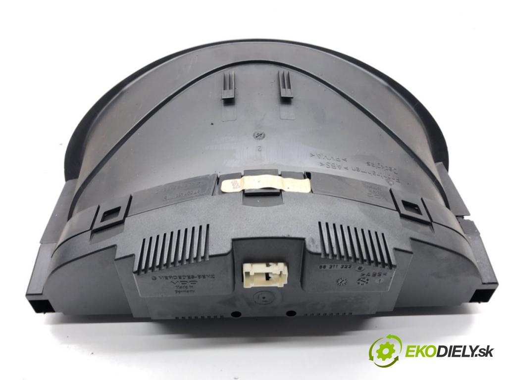 MERCEDES-BENZ W203 sedan 2001 85 kW C 200 CDI (203.004) 2148 Prístrojovka A2035407111 (Prístrojová doska)