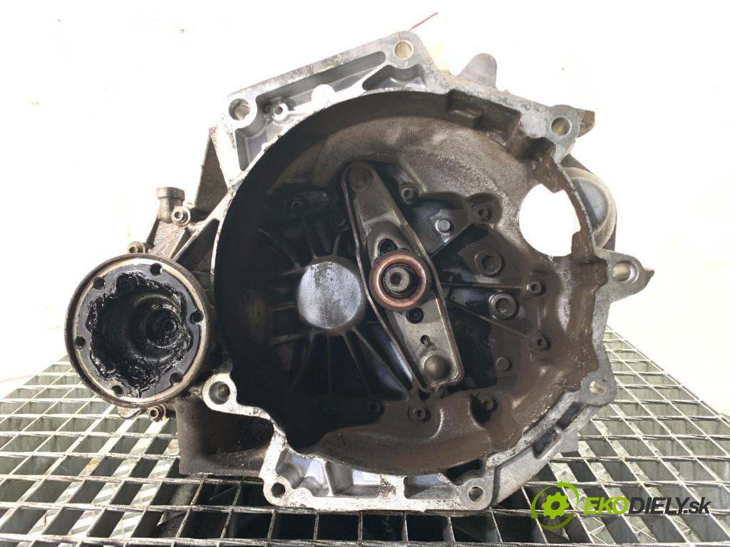 VW GOLF V liftback 2006 75 kW 1.6 1595 převodovka FVH (Převodovka)