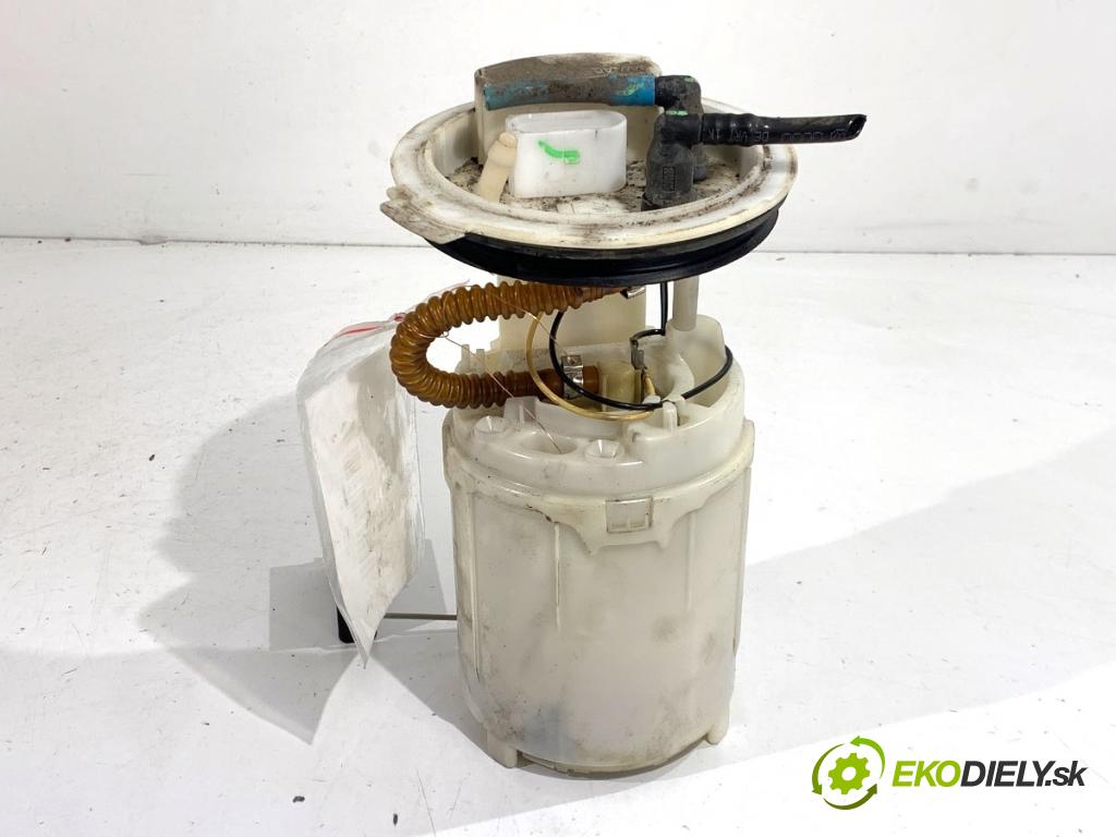 VW GOLF V liftback 2006 75 kW 1.6 1595 pumpa paliva 1K0919051M