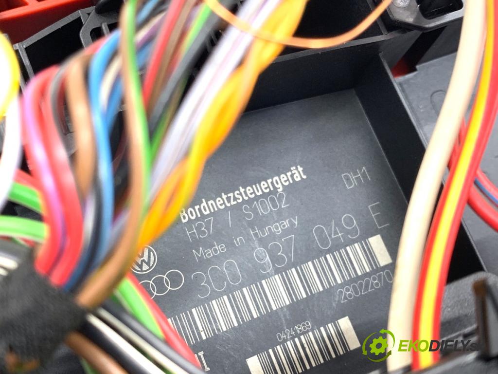 VW GOLF V liftback 2006 75 kW 1.6 1595 modul BORDNETZ 3C0937049E (Řídící jednotka ostatní)