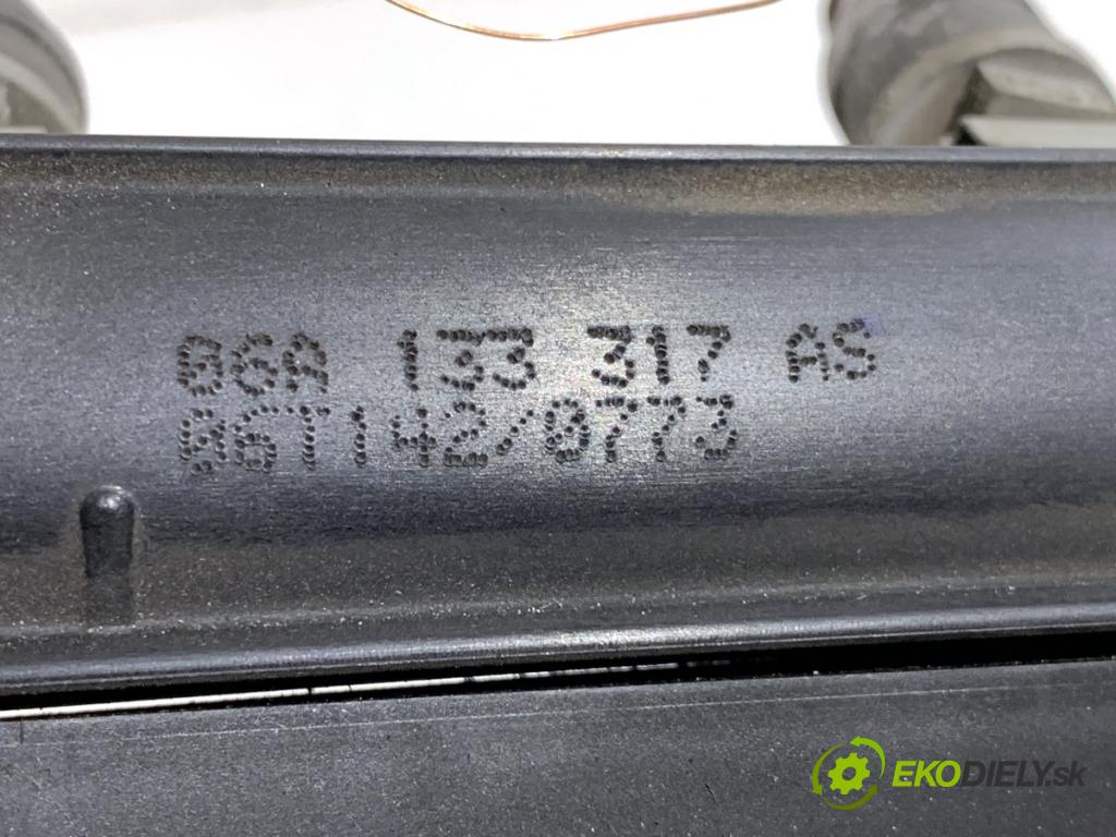 VW GOLF V liftback 2006 75 kW 1.6 1595 lišta vstřikovací 06A133317AS (Vstřikovací lišta)