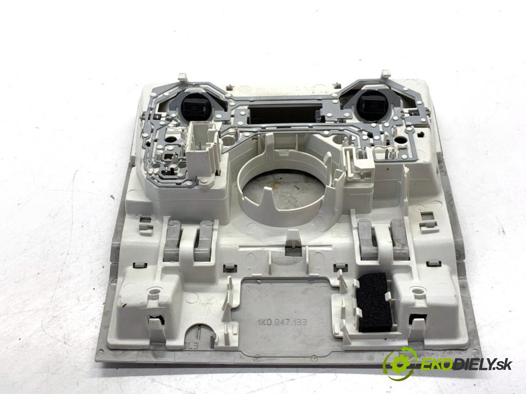 VW GOLF V liftback 2006 75 kW 1.6 1595 Svetlo stropné 1K0947105N