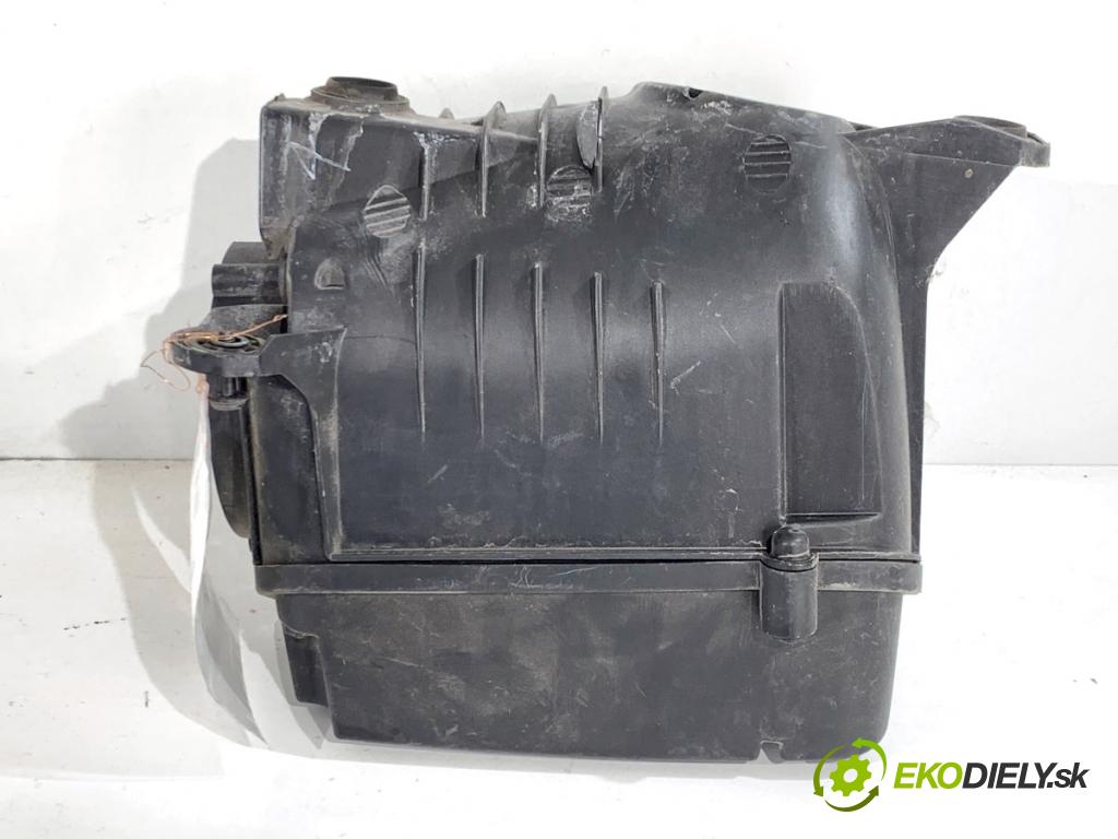 VW GOLF V liftback 2006 75 kW 1.6 1595 obal filtra vzduchu 1F0129607 (Kryt vzduchového filtru)