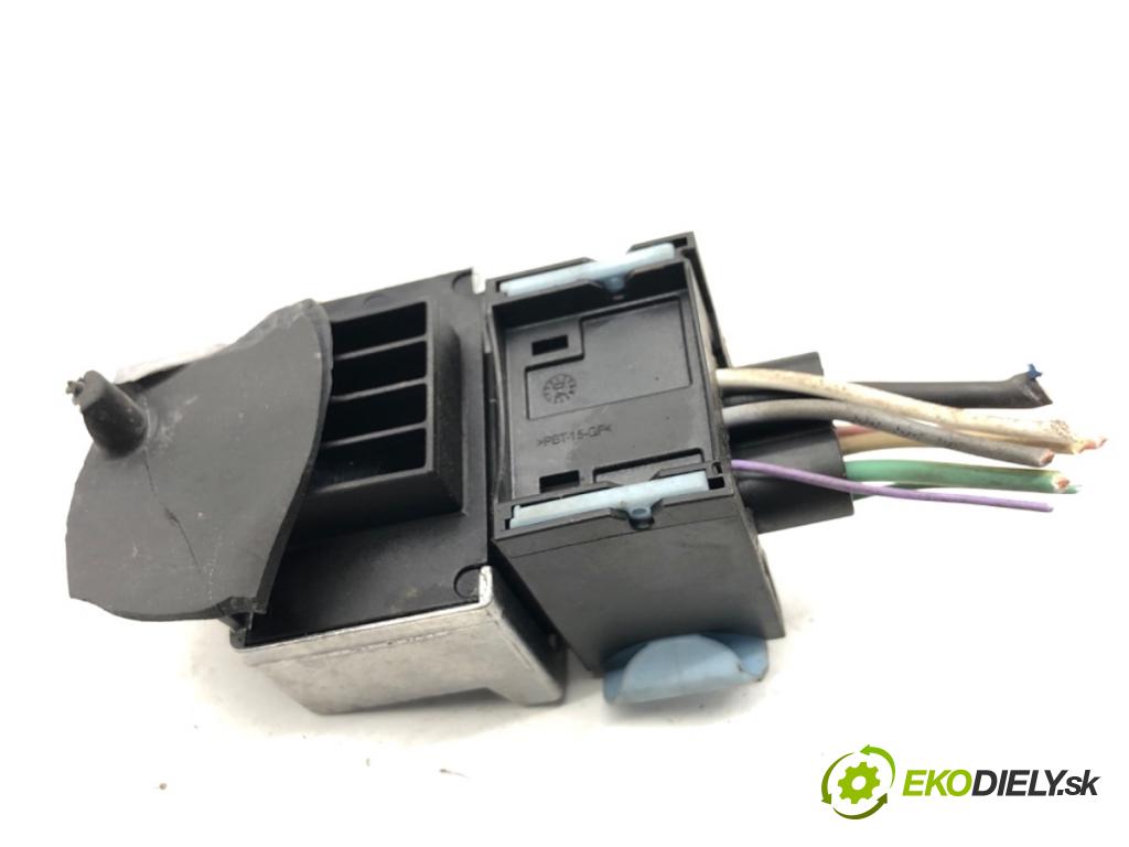 CITROEN C5 II liftback 2004 100 kW 2.0 HDi (RCRHRH) 1997 relé sviečok žhavenia 9645668680 (Relé)