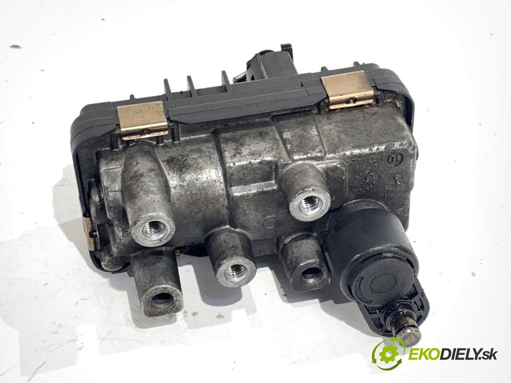 BMW F10 sedan 2010 135 kW 520 d 1995 Nastavovač TURBODUCHADLO: 49335-19400