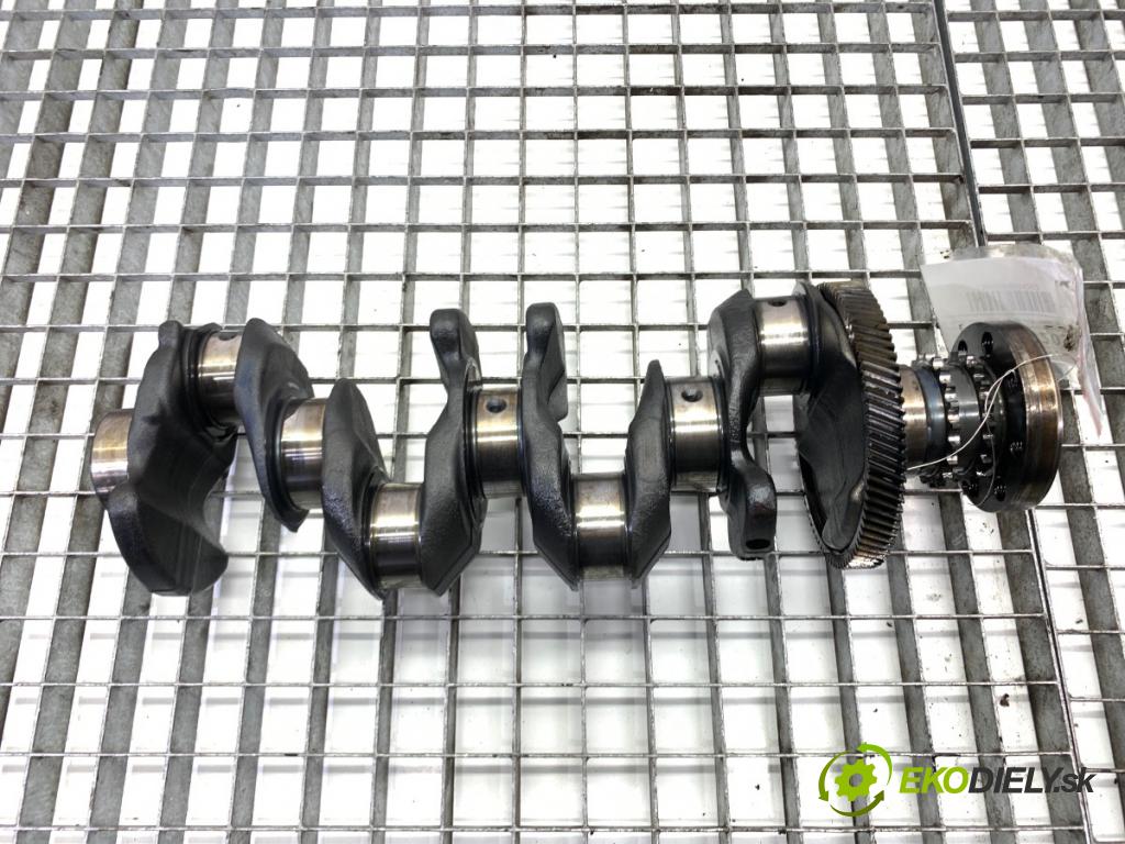 BMW F10 sedan 2010 135 kW 520 d 1995 Kardaň, hriadeľ KLIKA: 7797975 (Blok motora ostatné)