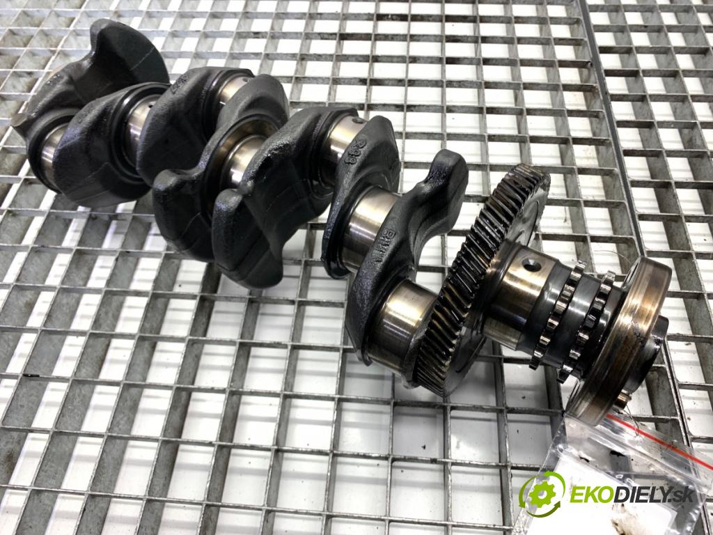 BMW F10 sedan 2010 135 kW 520 d 1995 Kardaň, hriadeľ KLIKA: 7797975 (Blok motora ostatné)