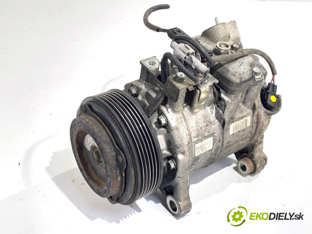 BMW F10 sedan 2010 135 kW 520 d 1995 kompresor klimatizace 6SBU14A (Kompresor klimatizace)