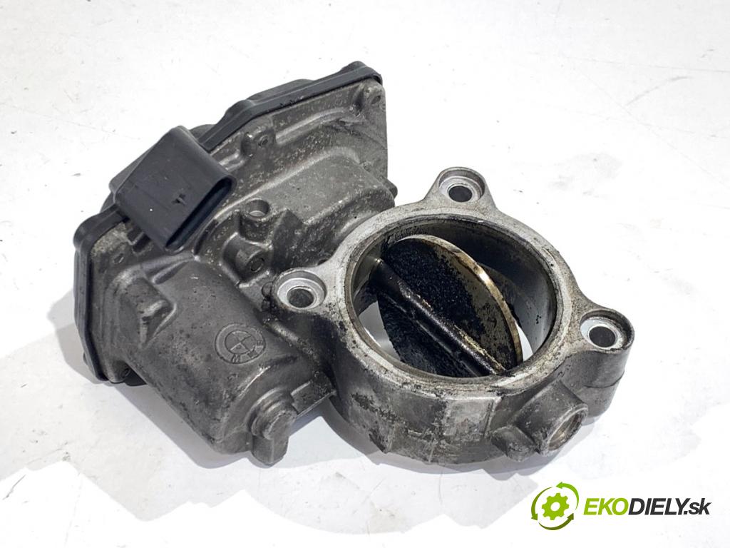 BMW F10 sedan 2010 135 kW 520 d 1995 škrtíci klapka 7810752 (Škrticí klapka)