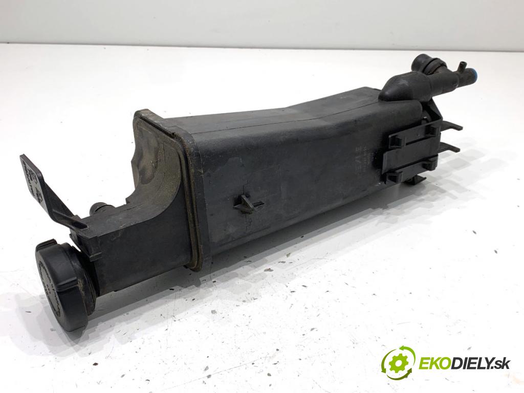 BMW E46 Kombi 2000 87 kW 318 i 1895 nádržka vyrovnávací kapaliny chadicího 