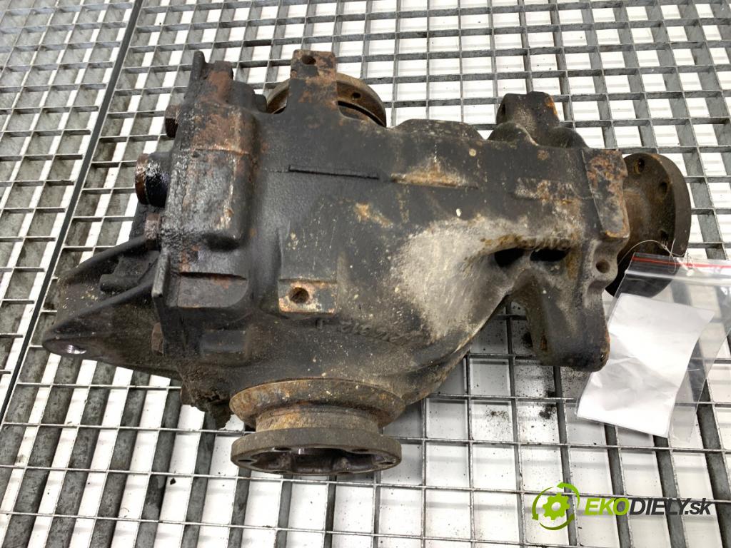 BMW E46 Kombi 2000 87 kW 318 i 1895 Most diferenciál zadní část 1428164
