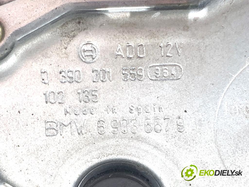 BMW E46 Kombi 2000 87 kW 318 i 1895 motor stěračů zadní část 6903667
