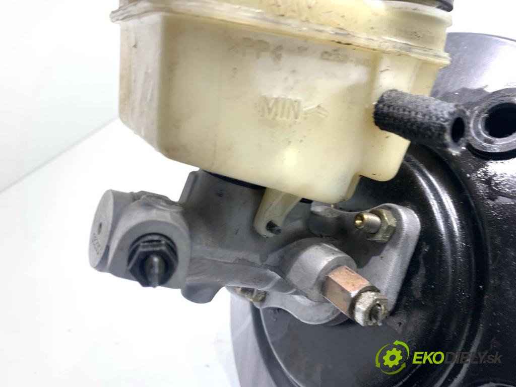 BMW E46 Kombi 2000 87 kW 318 i 1895 posilovač bŕzd 6753008