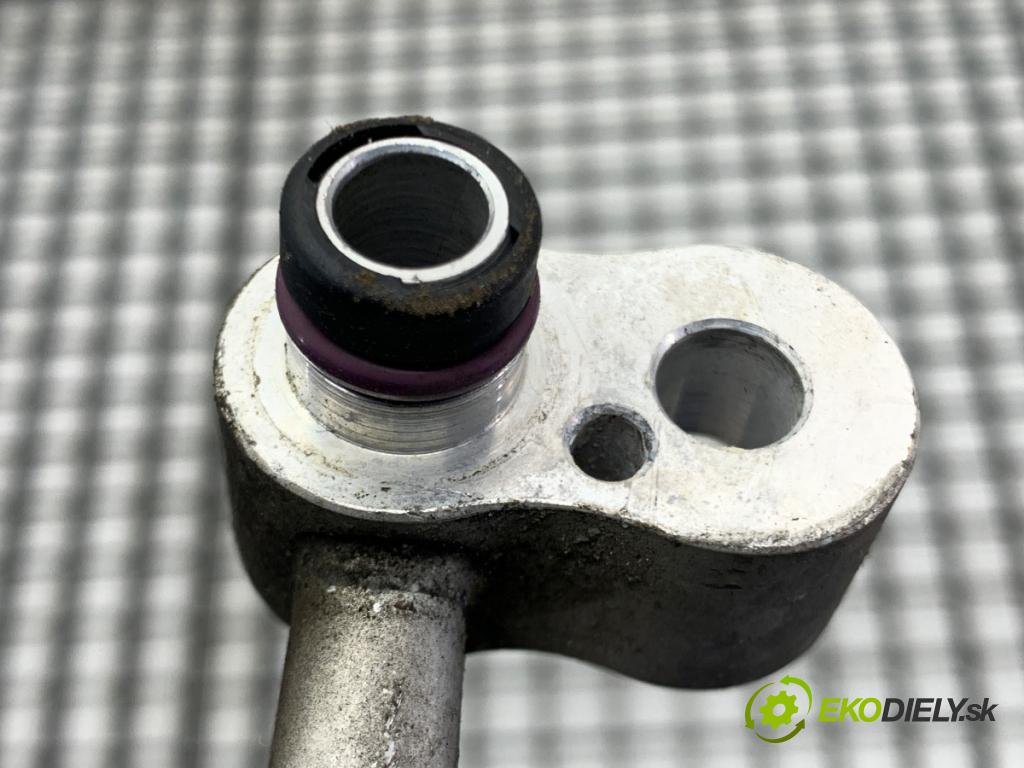 BMW E46 Kombi 2000 87 kW 318 i 1895 rúrka klimatizácie  (Rúrka klimatizácie)