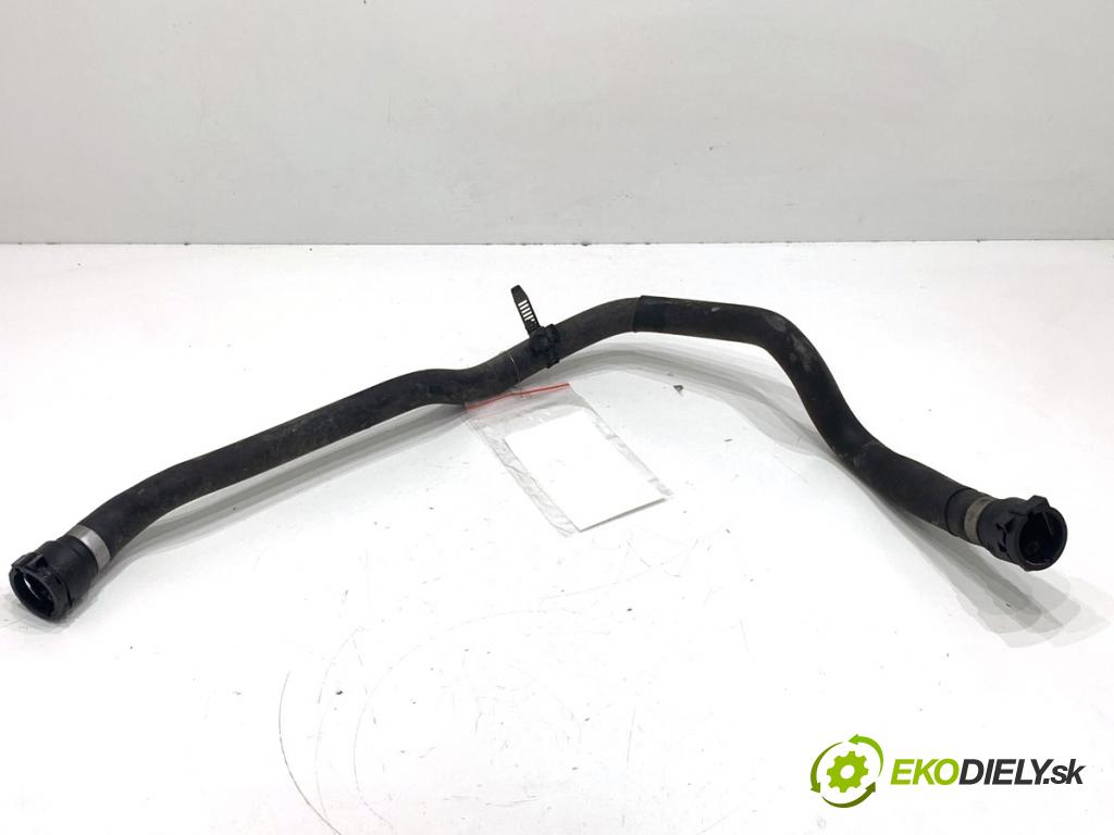 BMW E46 Kombi 2000 87 kW 318 i 1895 Rúra vody 