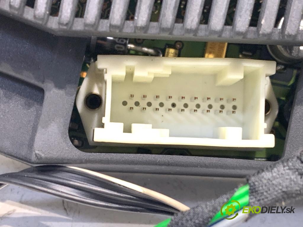 BMW E46 Kombi 2000 87 kW 318 i 1895 Panel ovládania kúrenia 6902440 (Prepínacie páčky pod volantom)