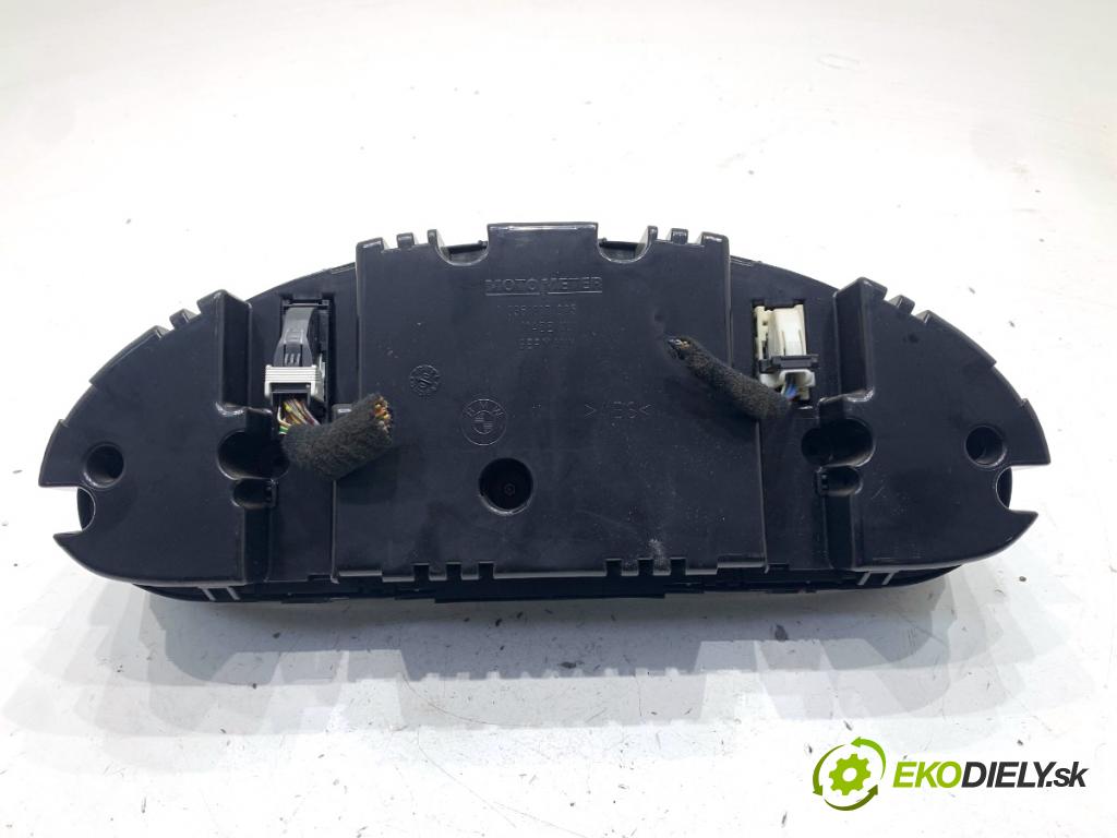 BMW E46 Kombi 2000 87 kW 318 i 1895 prístrojovka 6902362 (Přístrojová deska)