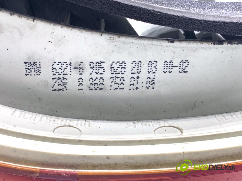 BMW E46 Kombi 2000 87 kW 318 i 1895 světlo pravý zadní část 6905628