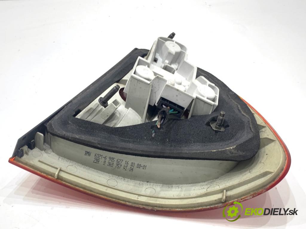 BMW E46 Kombi 2000 87 kW 318 i 1895 Svetlo ľavy zad 6905627