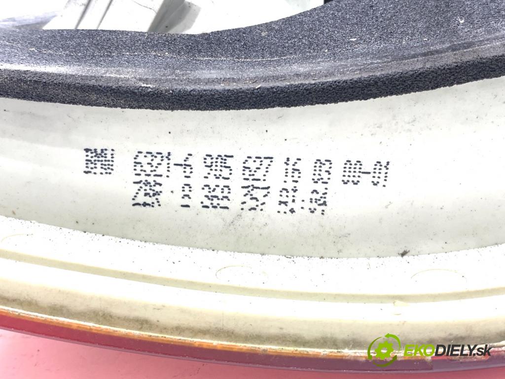 BMW E46 Kombi 2000 87 kW 318 i 1895 světlo levý zadní část 6905627