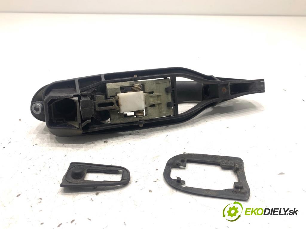 BMW E46 Kombi 2000 87 kW 318 i 1895 Kľučka vonkajšia pravy predný