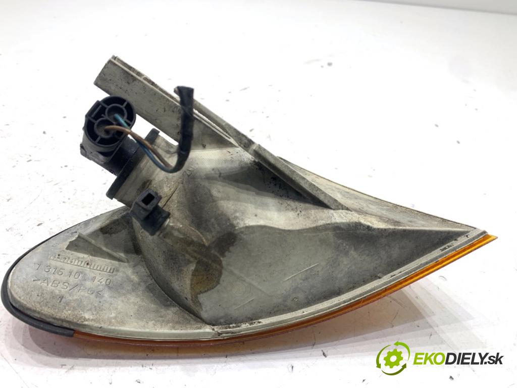 BMW E46 Kombi 2000 87 kW 318 i 1895 Smerovka ľavy predný 1315106140 (Kľučka dverí ostatné)