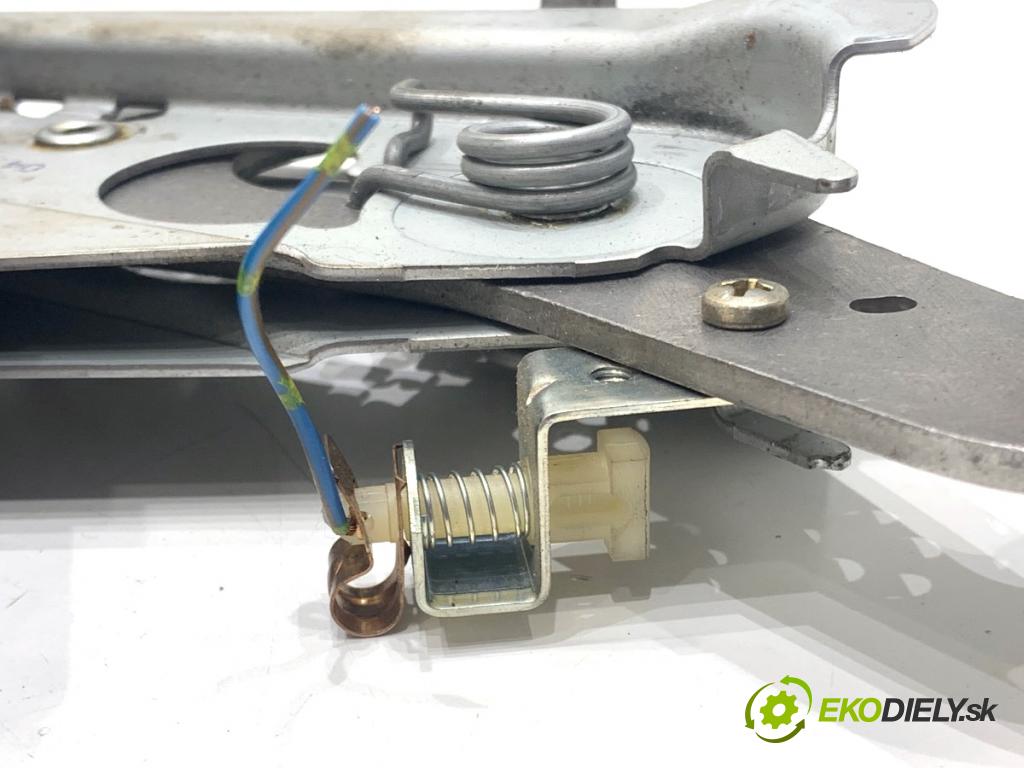 BMW E46 Kombi 2000 87 kW 318 i 1895 Kulisa brzdy ručnej brzdy 1164485