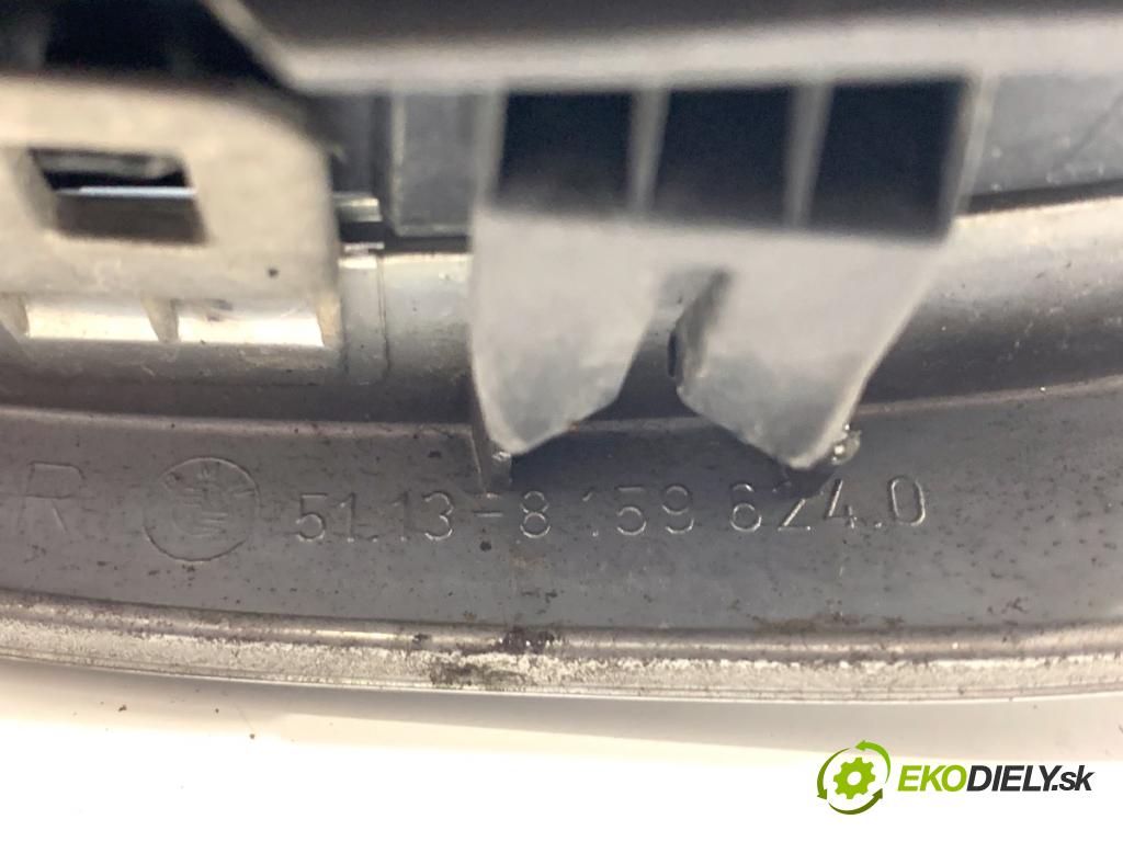 BMW E46 Kombi 2000 87 kW 318 i 1895 Mriežka maska 8159624 (Mriežka predná (maska chladiča))