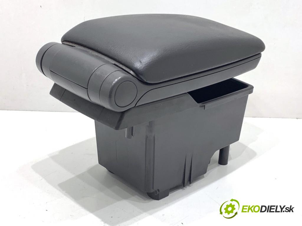 VOLVO V70 I Kombi 2003 121 kW 2.4 2435 Lakťová opierka 9204665 (Lakťová opierka)