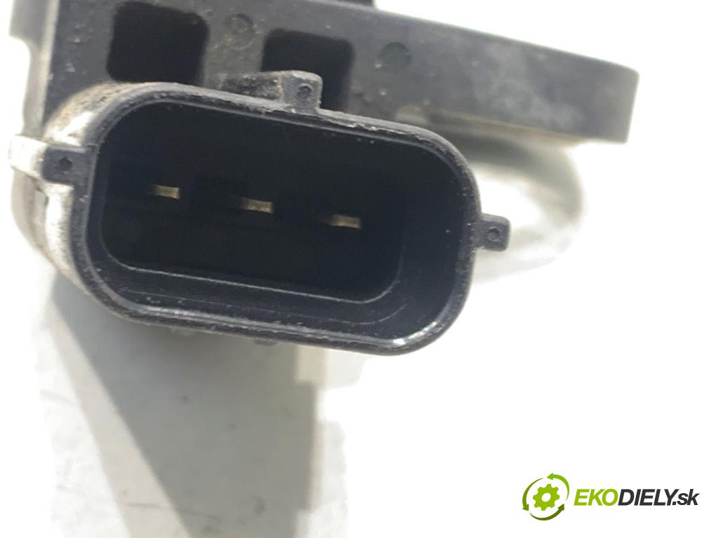 VOLVO V70 I Kombi 2003 121 kW 2.4 2435 Snímač pozície vačkového hriadeľa 8627354 (Snímač polohy kľukového hriadeľa)