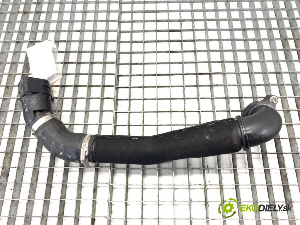 SKODA SUPERB III liftback 2018 110 kW 2.0 TDI 1968 Rúra turba 04L145828D