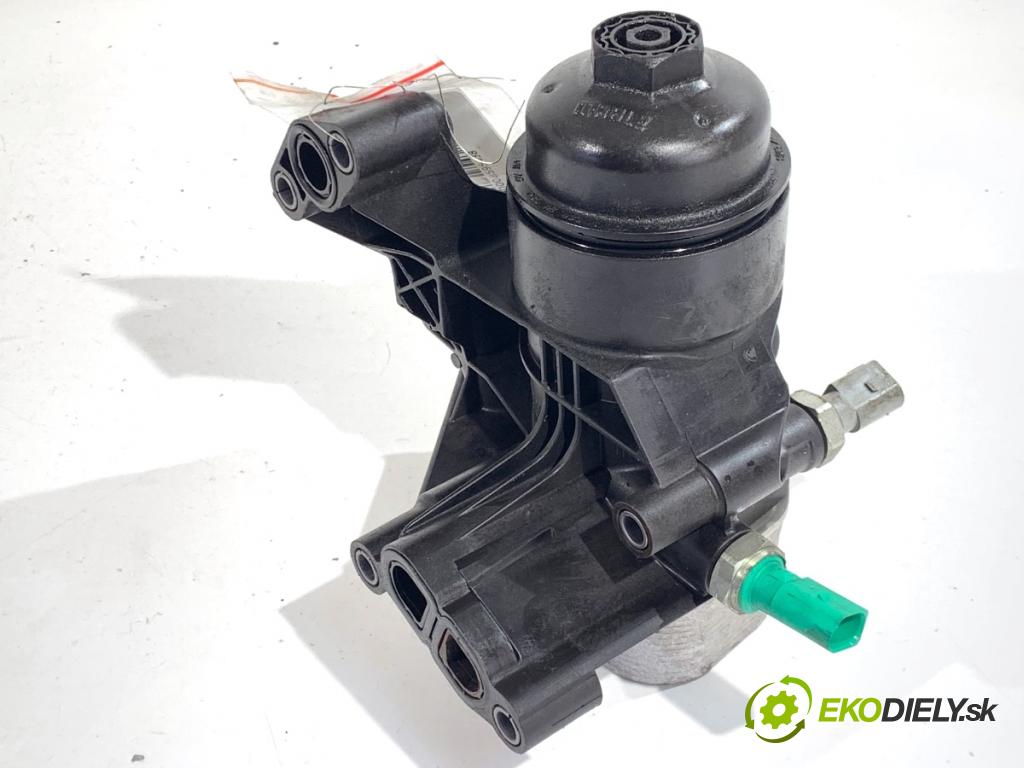 SKODA SUPERB III liftback 2018 110 kW 2.0 TDI 1968 obal filtra oleje 03N117021 (Kryt olejového filtru)