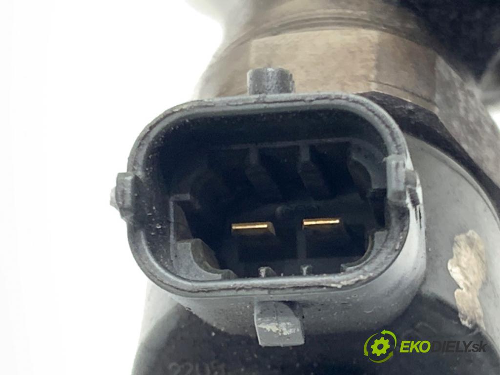 PEUGEOT 607 sedan 2001 98 kW 2.2 HDi 2179 Vstrekovacie ventily 9637277980