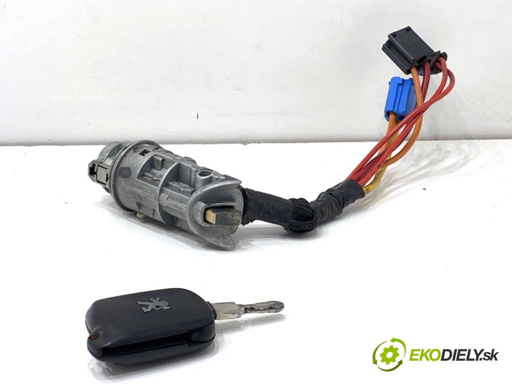 PEUGEOT 607 sedan 2001 98 kW 2.2 HDi 2179 spínačka N0500109 (Spínací skříňka)