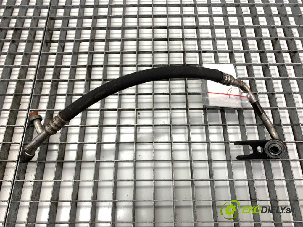 PEUGEOT 607 sedan 2001 98 kW 2.2 HDi 2179 rúrka klimatizácie  (Rúrka klimatizácie)