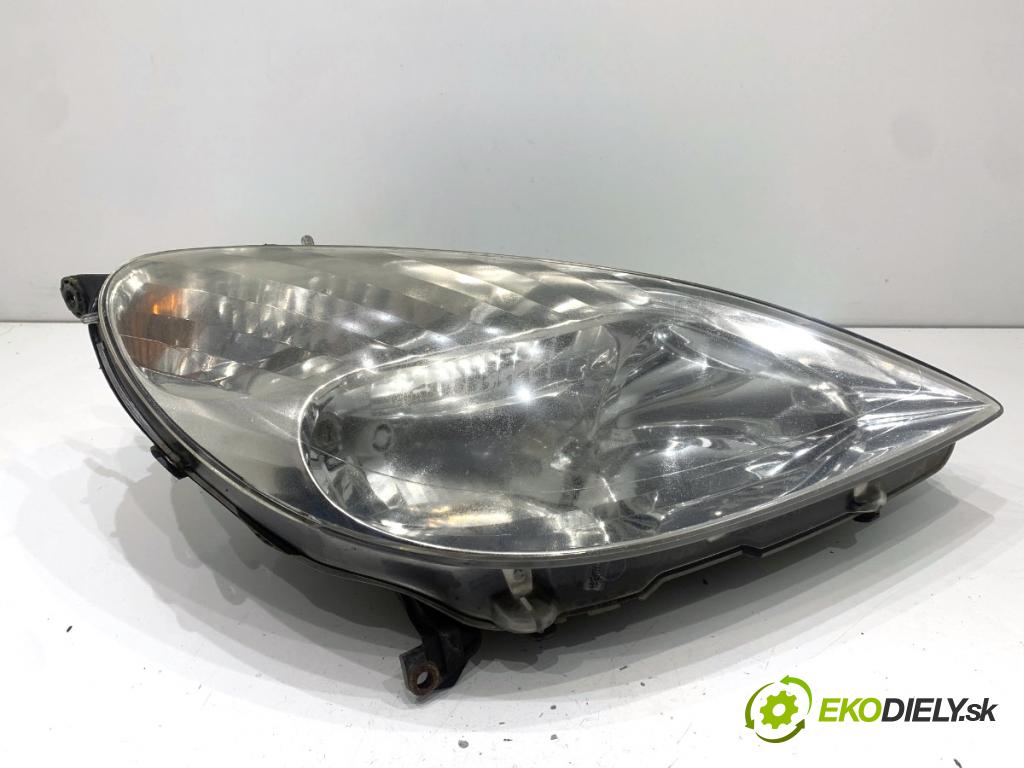 PEUGEOT 607 sedan 2001 98 kW 2.2 HDi 2179 světlomet pravý přední část 9641958780