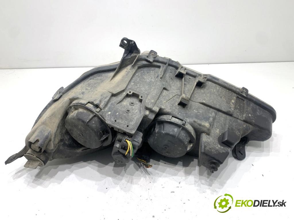 PEUGEOT 607 sedan 2001 98 kW 2.2 HDi 2179 světlomet pravý přední část 9641958780